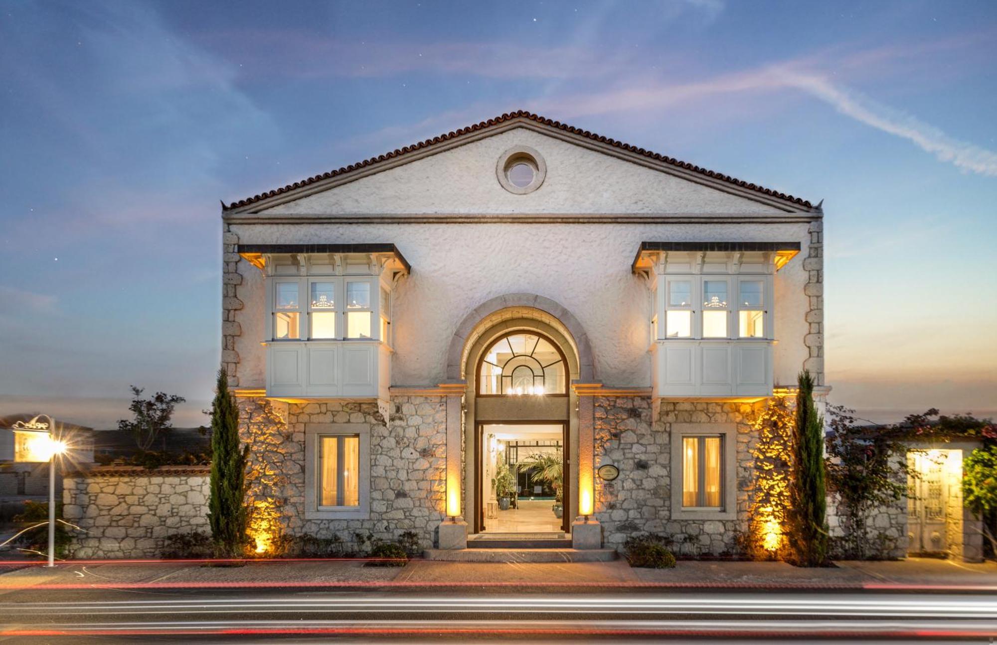 Luce Design Hotel - Special Category Alacati Exterior photo